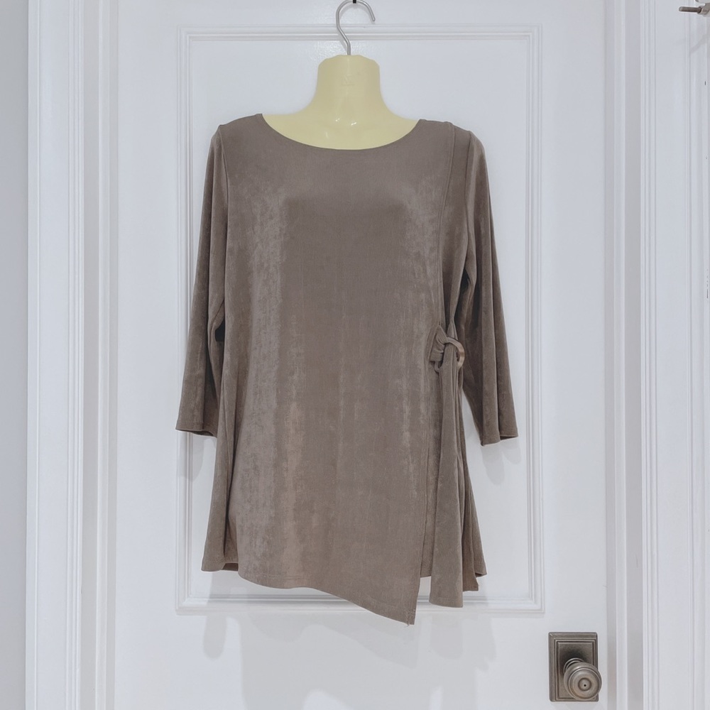 NWOT**Blouse